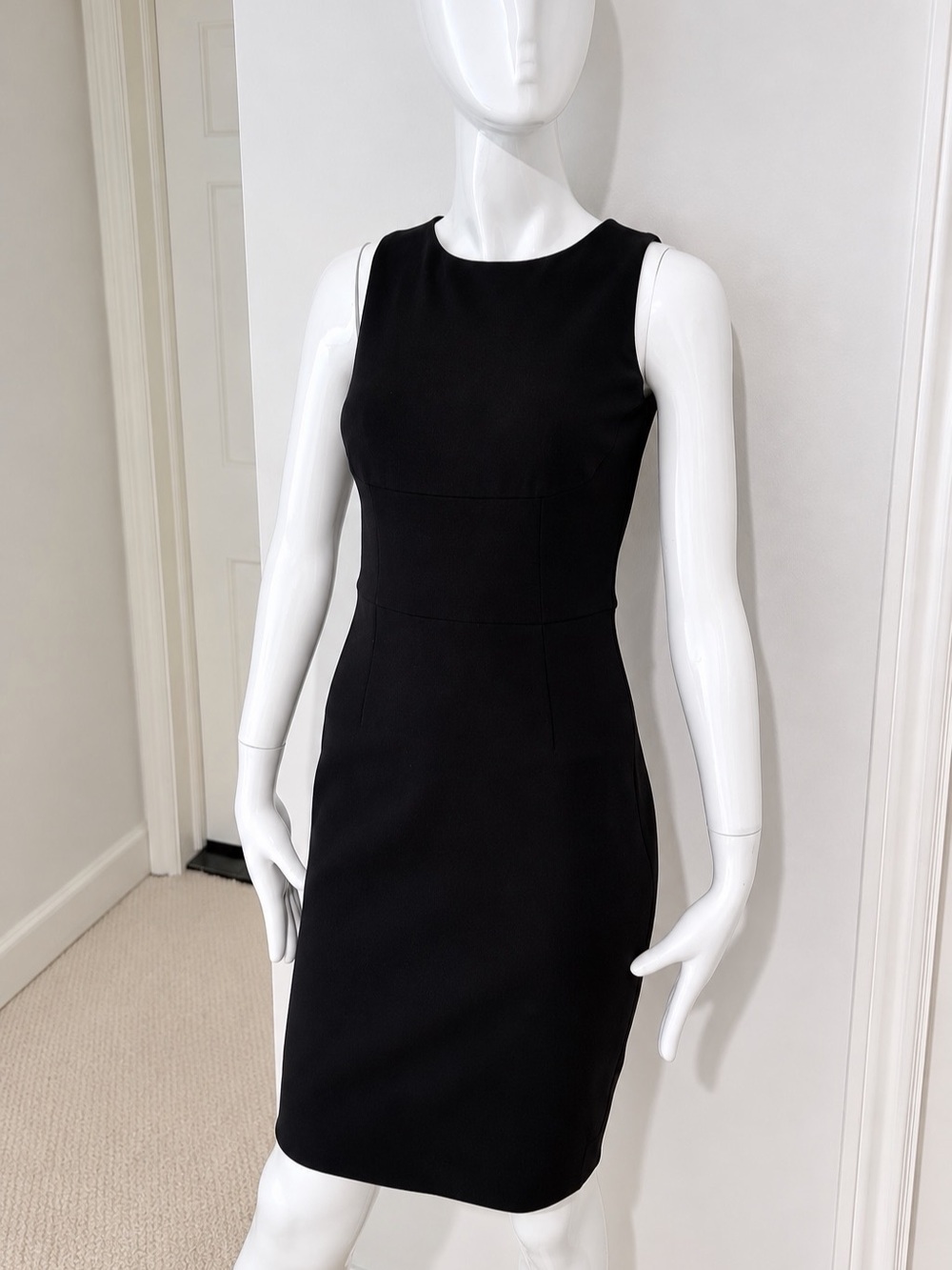Vince Black Sleeveless Sheath Dress – Size 2